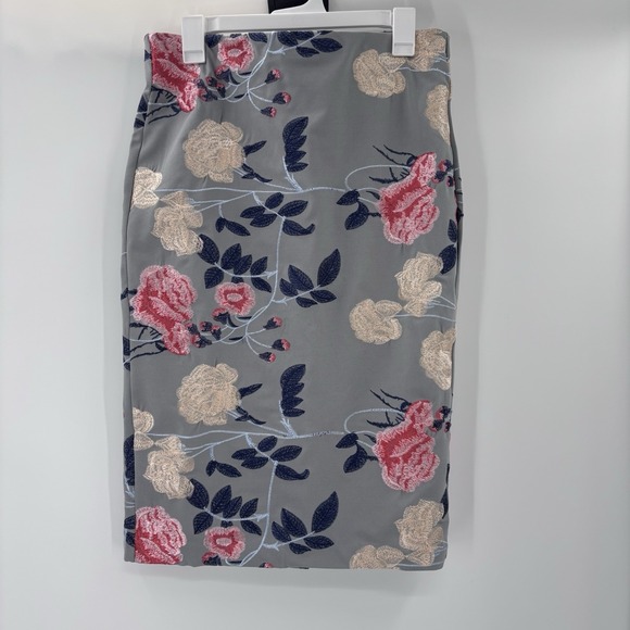 ECI Dresses & Skirts - Eci NY Blue Embroidered Floral Pencil Skirt Women's Medium Romantic Academia